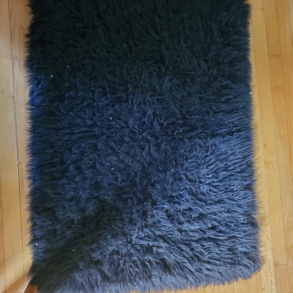 Black carpet